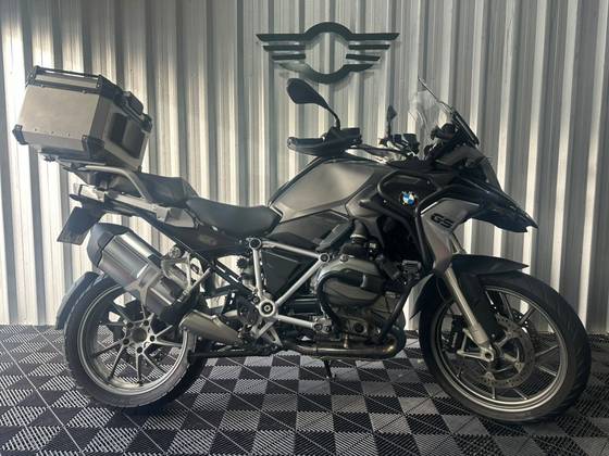 BMW R 1200 GS BMW R 1200 GS